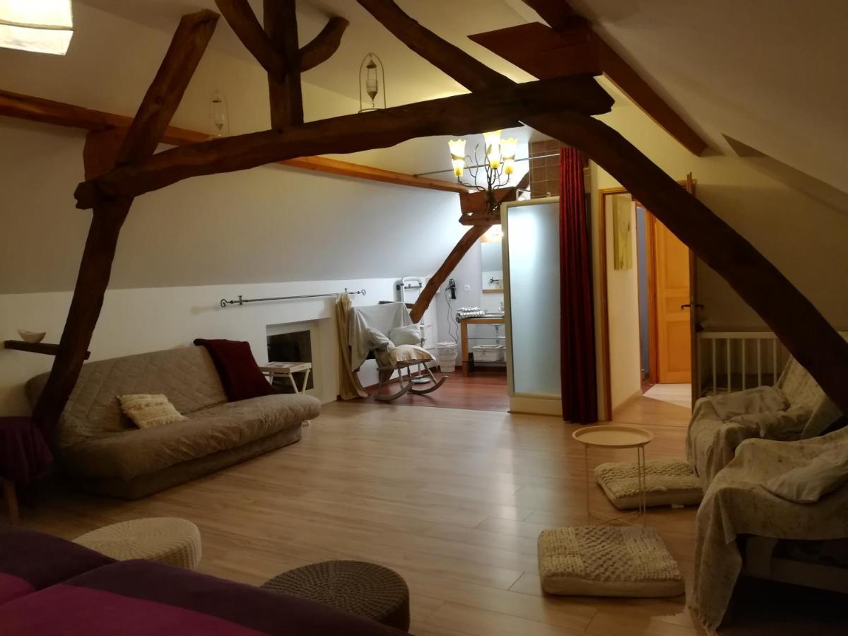 chambres à part Crespin  Extérieur photo